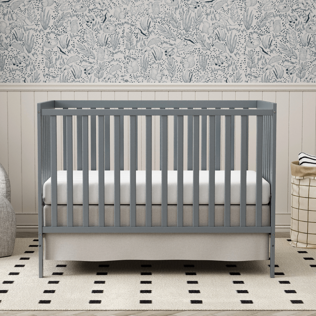Babies 5 In 1 Convertible Crib Bed With Adjustable Mattress And Pinewood Frame