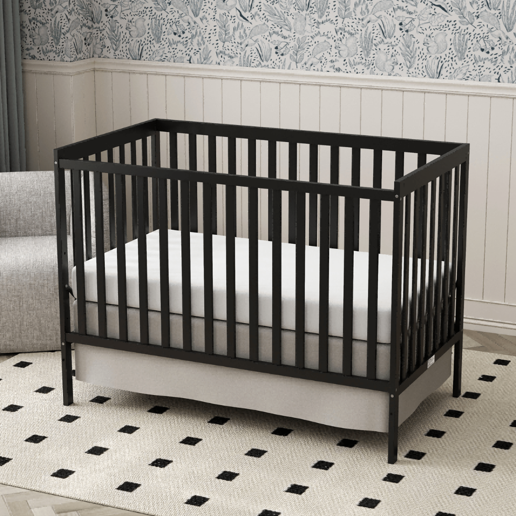 Babies 5 In 1 Convertible Crib Bed With Adjustable Mattress And Pinewood Frame