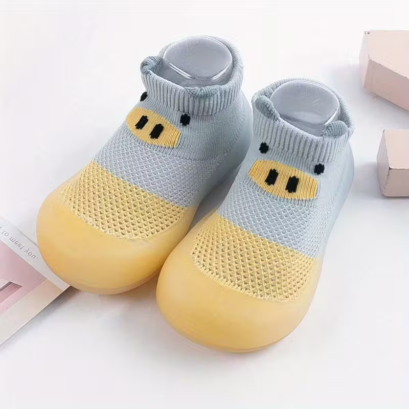 Kids Adorable Sandals With Soft Soles