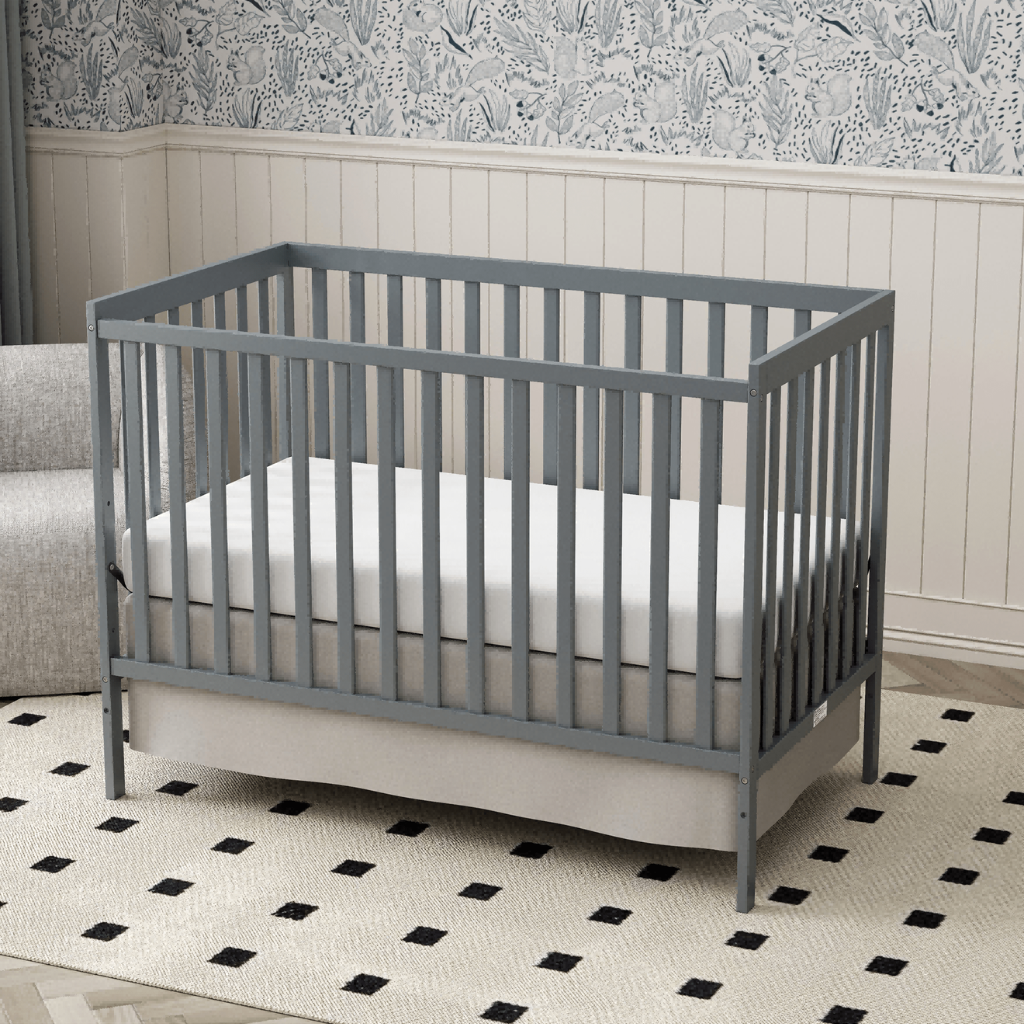 Babies 5 In 1 Convertible Crib Bed With Adjustable Mattress And Pinewood Frame