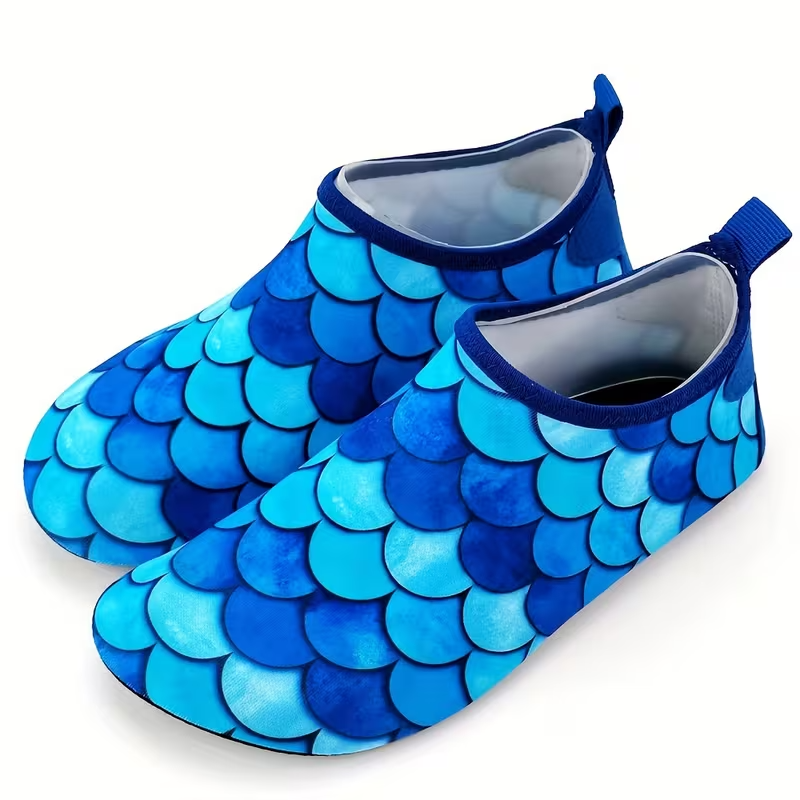 Kids Fish Scale Print Casual Slip On Water Shoes