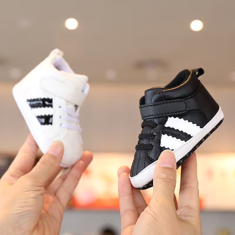 Non Slip Striped Design Sneakers With Adjustable Buckle Closure