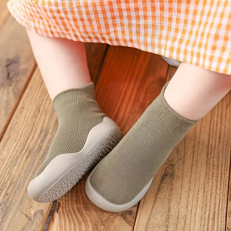 Fruit Print Slip On Socks For Toddlers With Non Slip Rubber Sole