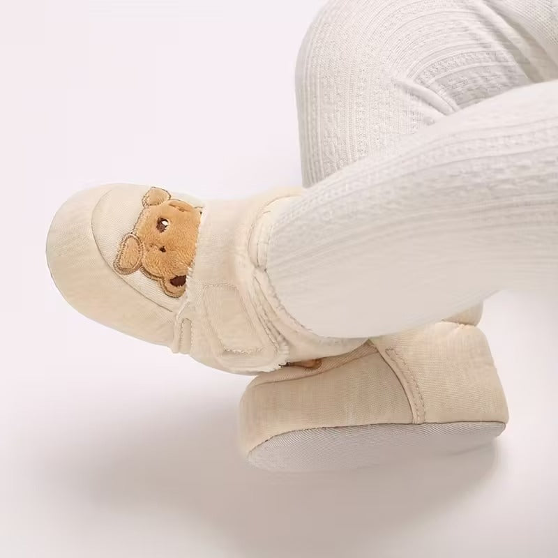 Winter Boots For Babies With Bear Embroidery And Soft Fabric