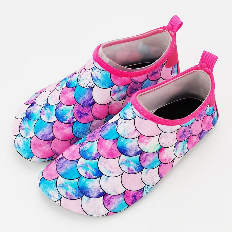 Kids Fish Scale Print Casual Slip On Water Shoes